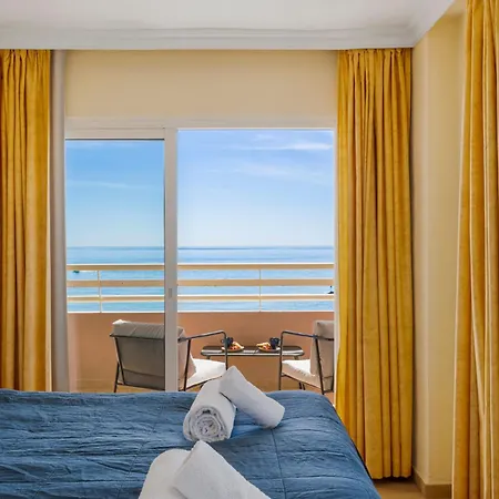 Apartment Beachfront And Unbeatable View Stella Maris With Pool By Costarentals - Ref 163